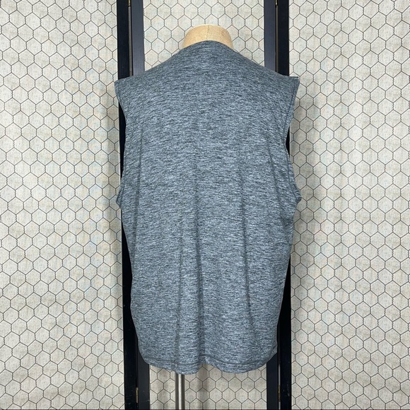 Abercrombie & Fitch Soft A&F Air Knit Muscle Tee - Picture 2 of 8